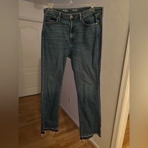 Ladies Size 16 wide leg distressed bottom jeans